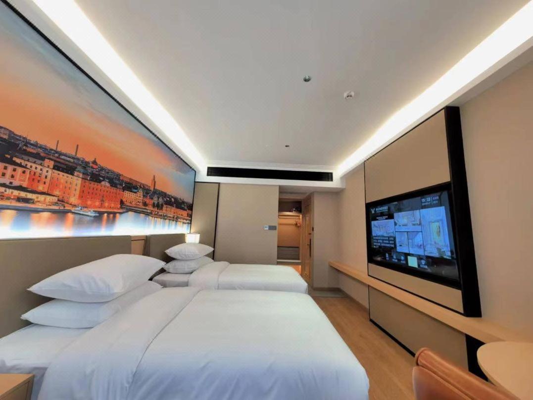 Vienna International Hotel Shenzhen Shuibei Exterior photo